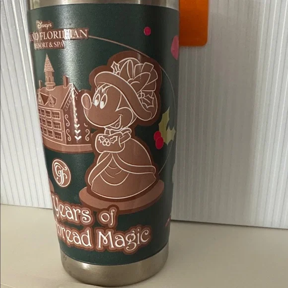 🔥 2024 WDW Grand Floridian Gingerbread 25th Anniversary 16oz Cold/Warm Mug - Picture 3 of 9
